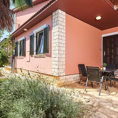 Appartamento With Parking Space Zambratija, Umag - 27220 *