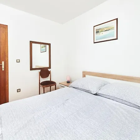 Appartamento With Parking Space Zambratija, Umag - 27220 Zambratija (Istria)